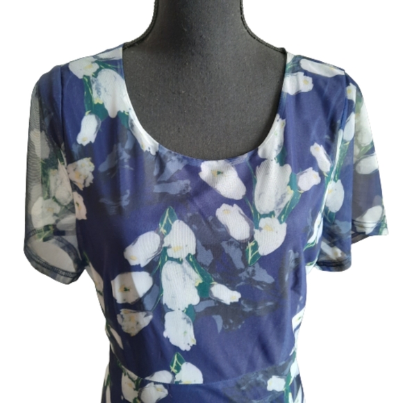 Midi dress Size XL - Picture 2 of 11